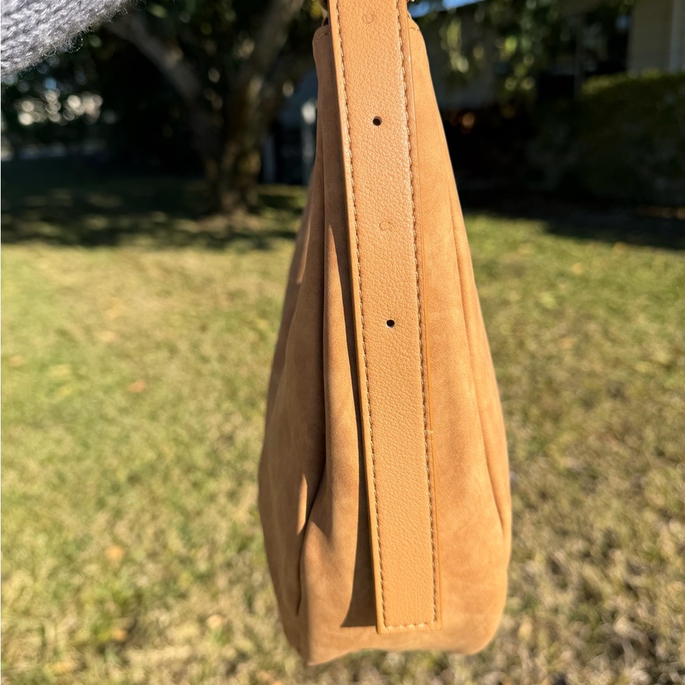4th & RECKLESS Una Faux Suede Crescent Shoulder Bag - Picture 8 of 16